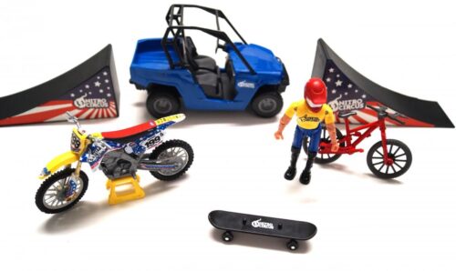 MODEL DIE CAST NITRO CIRCUS PLAY SET, WITH PASTRANA MX BIKE, 1:18 SCALE, NEWRAY 67685