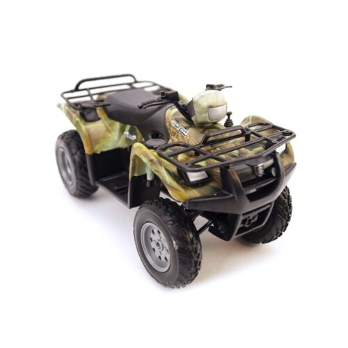 MODEL SUZUKI VINSON AUTO 500 4X4, CAMO ATV WITH RIFLES, SCALE 1:12, NEWRAY 42903A 42903, ATV