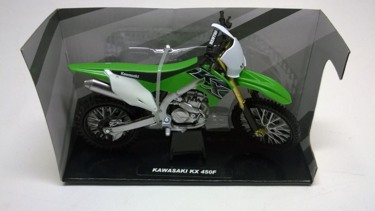 MODEL DIE CAST KAWASAKI KX 450 F, GREEN AND BLACK, SCALE 1:12, NEWRAY 58103