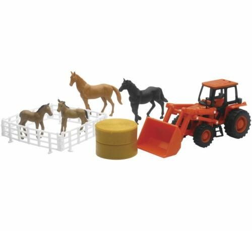 MODEL DIE CAST KUBOTA FARM TRACTOR, WITH LOADER AND HORSE SET, SCALE 1:32, NEWRAY SS-15835A
