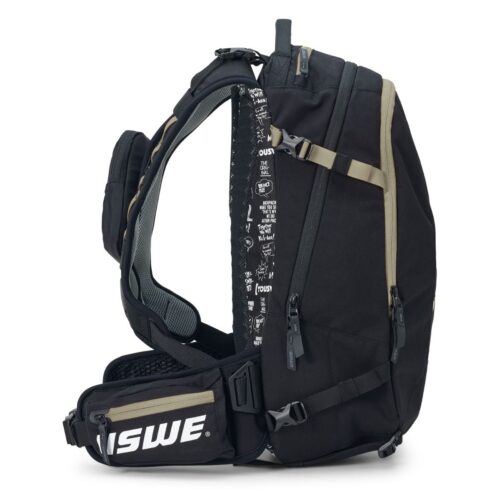 Core 16L Dirt Biking Daypack – Black/Bronze – USWE 5216082050