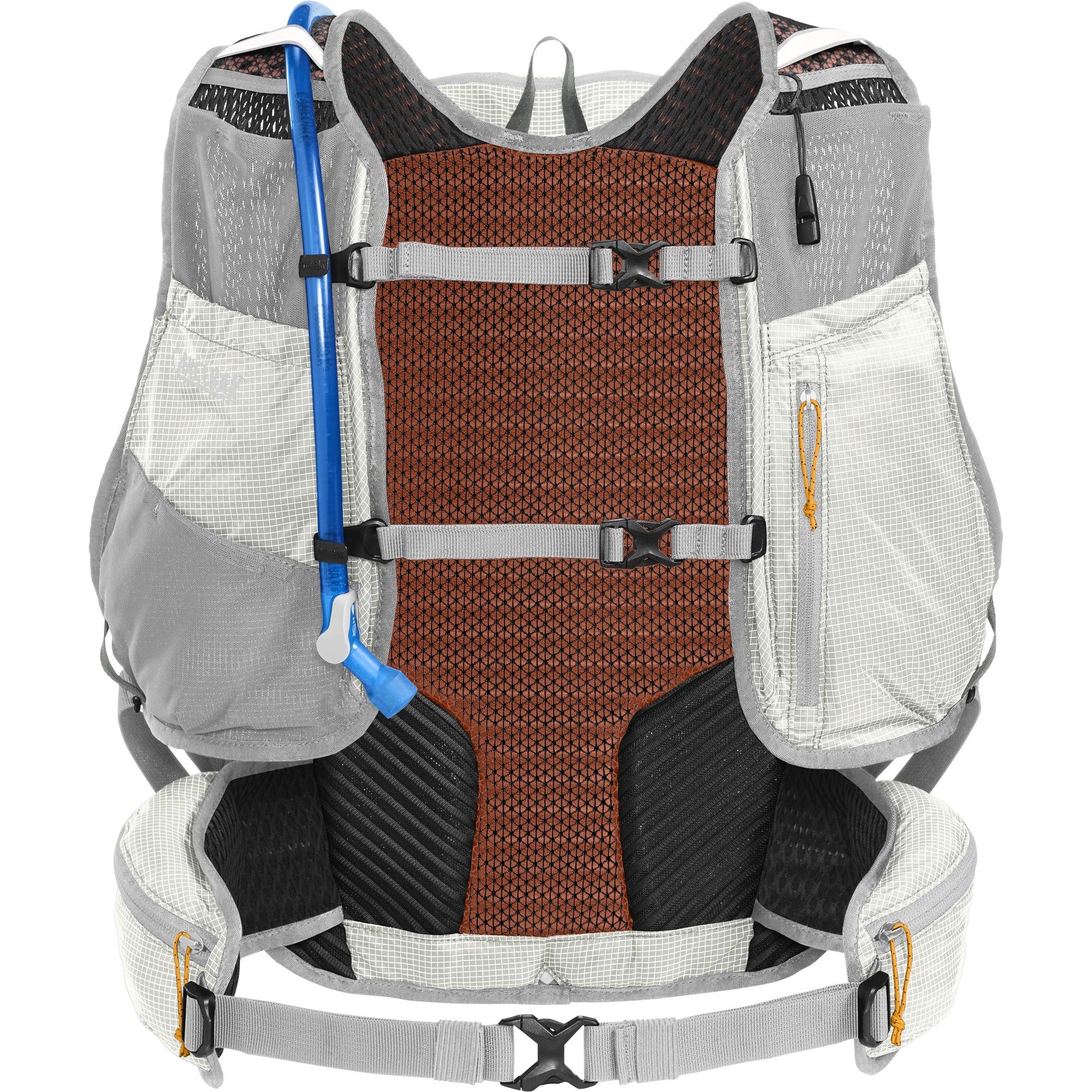 CAMELBAK OCTANE 22 FUSION 2L HYDRATION PACK 2023: VAPOR/APRICOT 22L CBOCT22