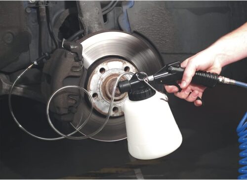 PNEUMATIC BRAKE & CLUTCH BLEEDER KIT â 1L VACUUM TYPE