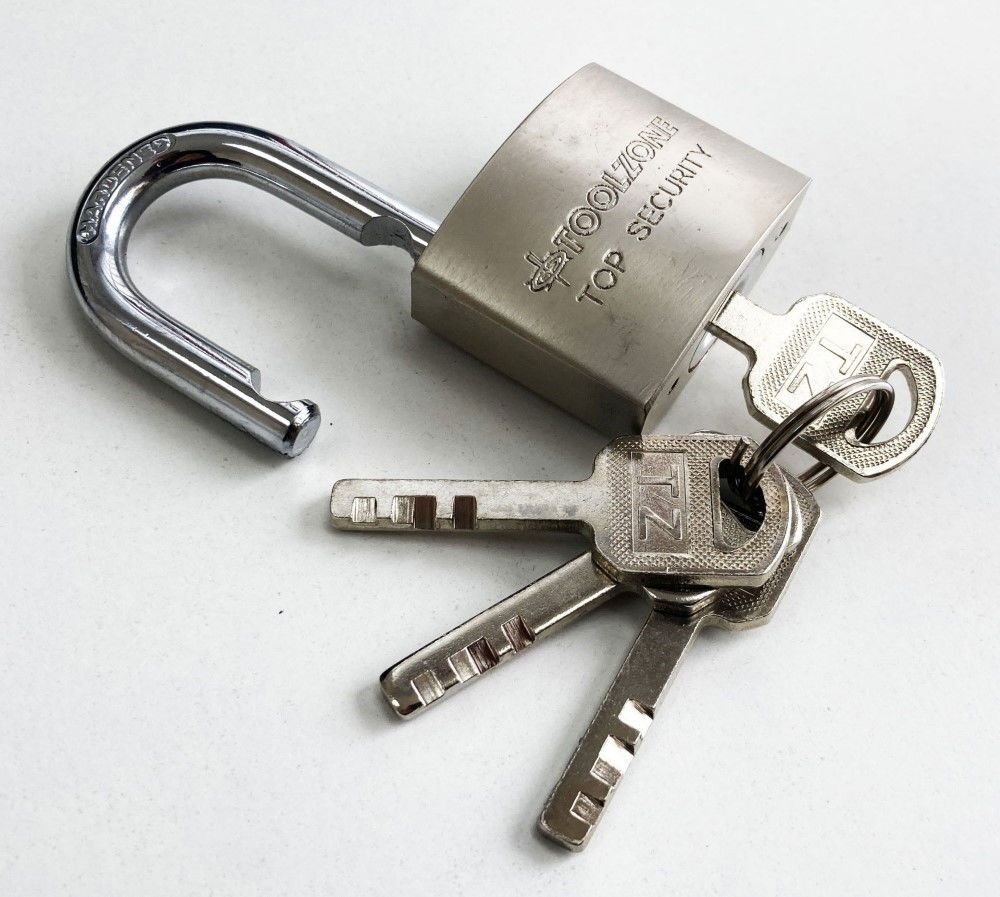 PADLOCK SECURITY 40mm SOLID STEEL WITH 4 KEYS - TOOLZONE KDPLK025 - Image 2