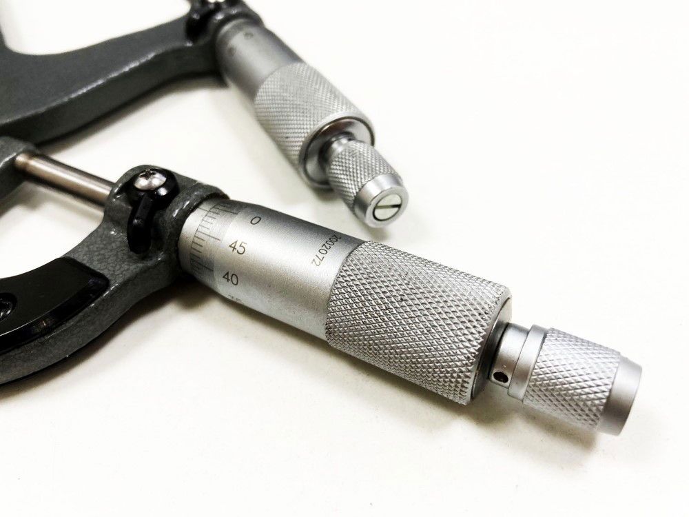 MICROMETER SET 4PC 0-100mm 0.01mm GRADUATIONS - TOOLZONE KDPMS057 - Image 8