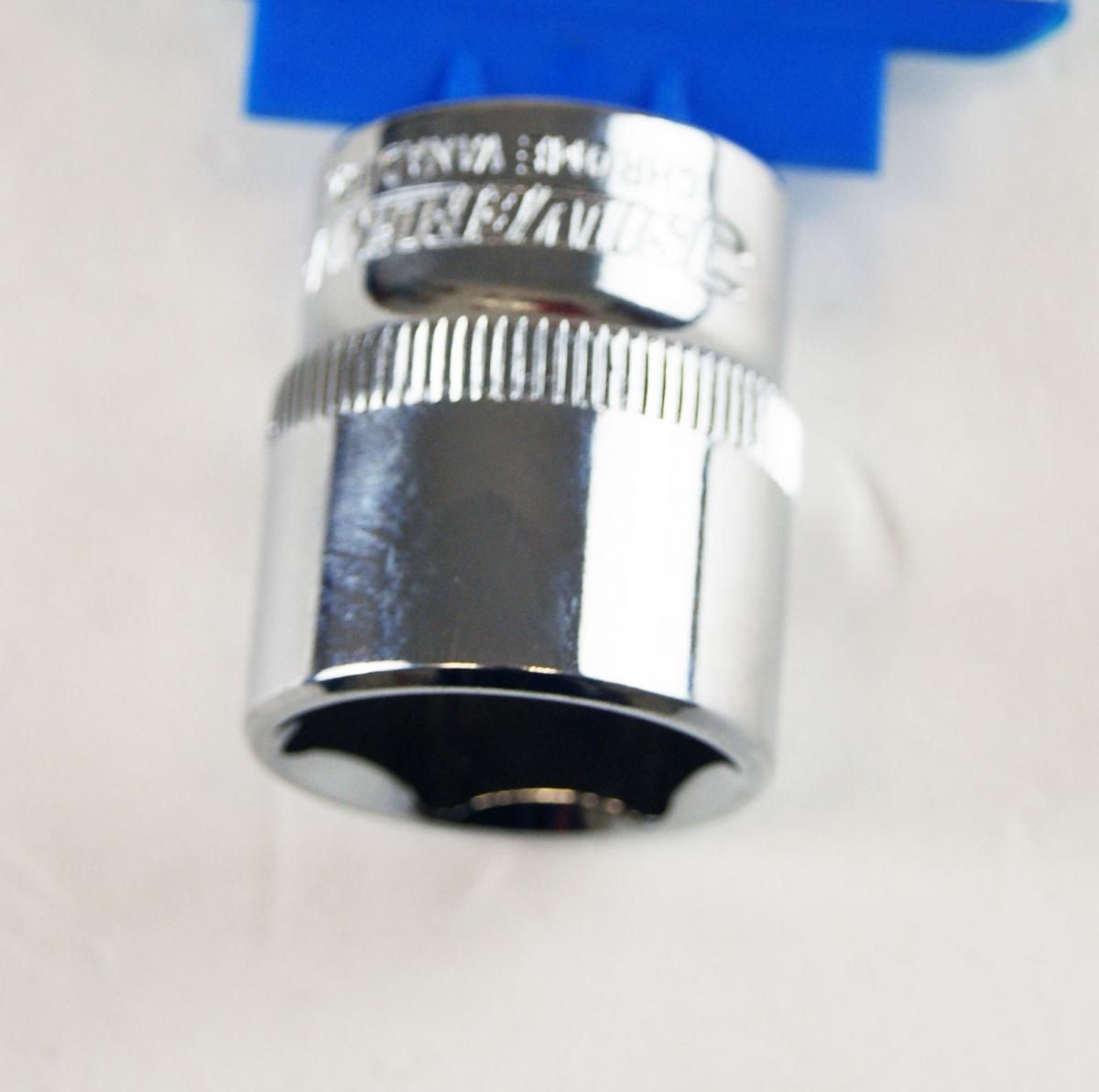 19mm SOCKET 3/8 DRIVE