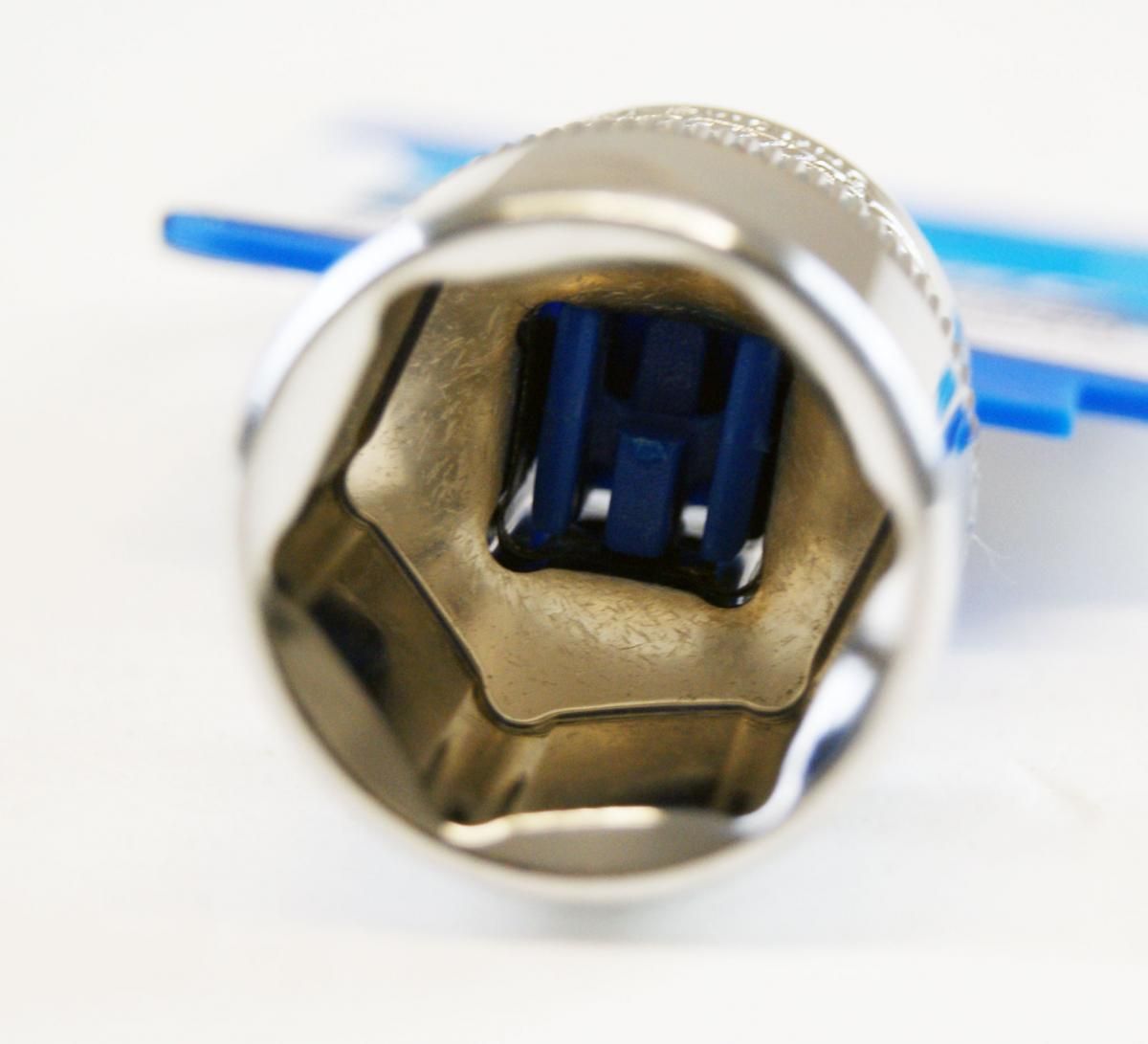 19mm SOCKET 3/8 DRIVE - Image 3