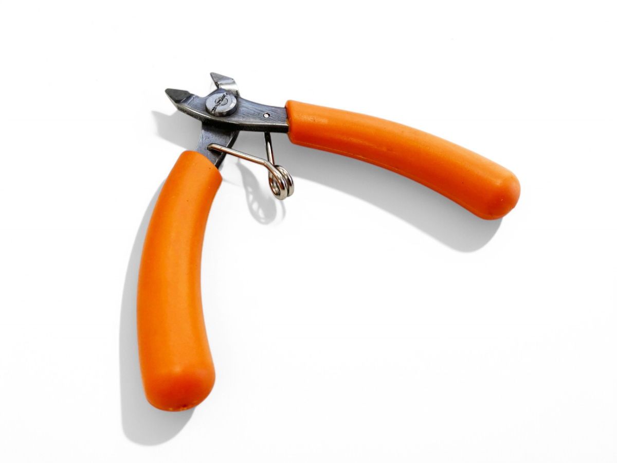 MINI WIRE CUT PLIERS STAINLESS STEEL 95mm PVC HANDLE - TOOLZONE KDPPL183 - Image 2