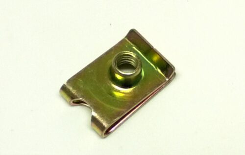 UNIVERSAL SPIRE SPEED MOUNT PANEL CLIPS M6