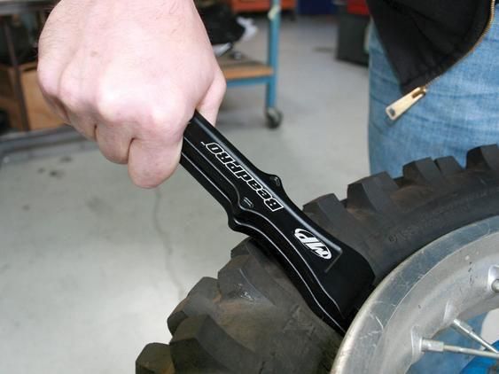 BEEDPRO TYRE BEAD BREAKER LEVERS 10" MOTION PRO 08-0519 - Image 4