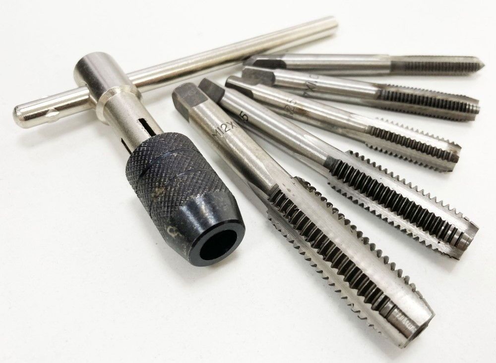 TAP WRENCH SET 6 PIECE WITH METRIC TAPS M6-M12 ALLOY STEEL - TOOLZONE KDPTP108 - Image 4