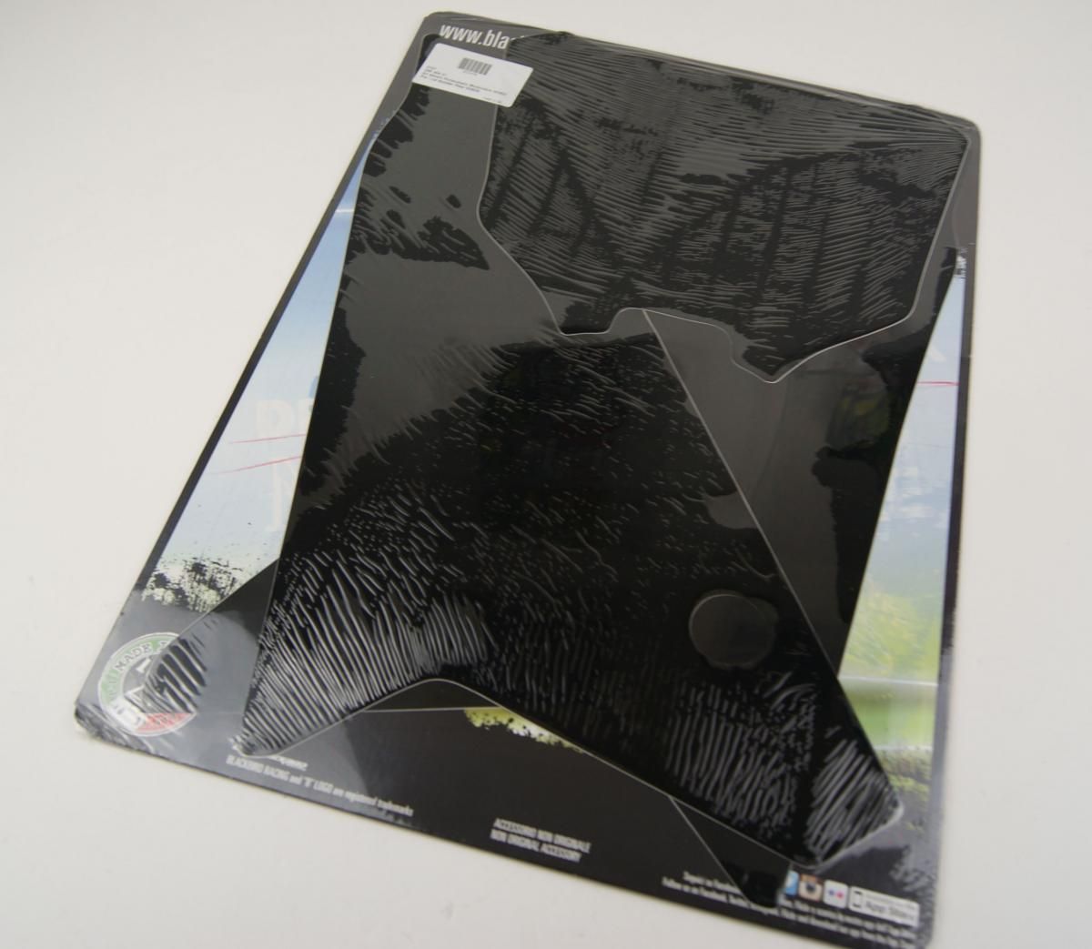 2021-24 CRF450 BACKGROUNDS BLACK, BLACKBIRD 3147/20