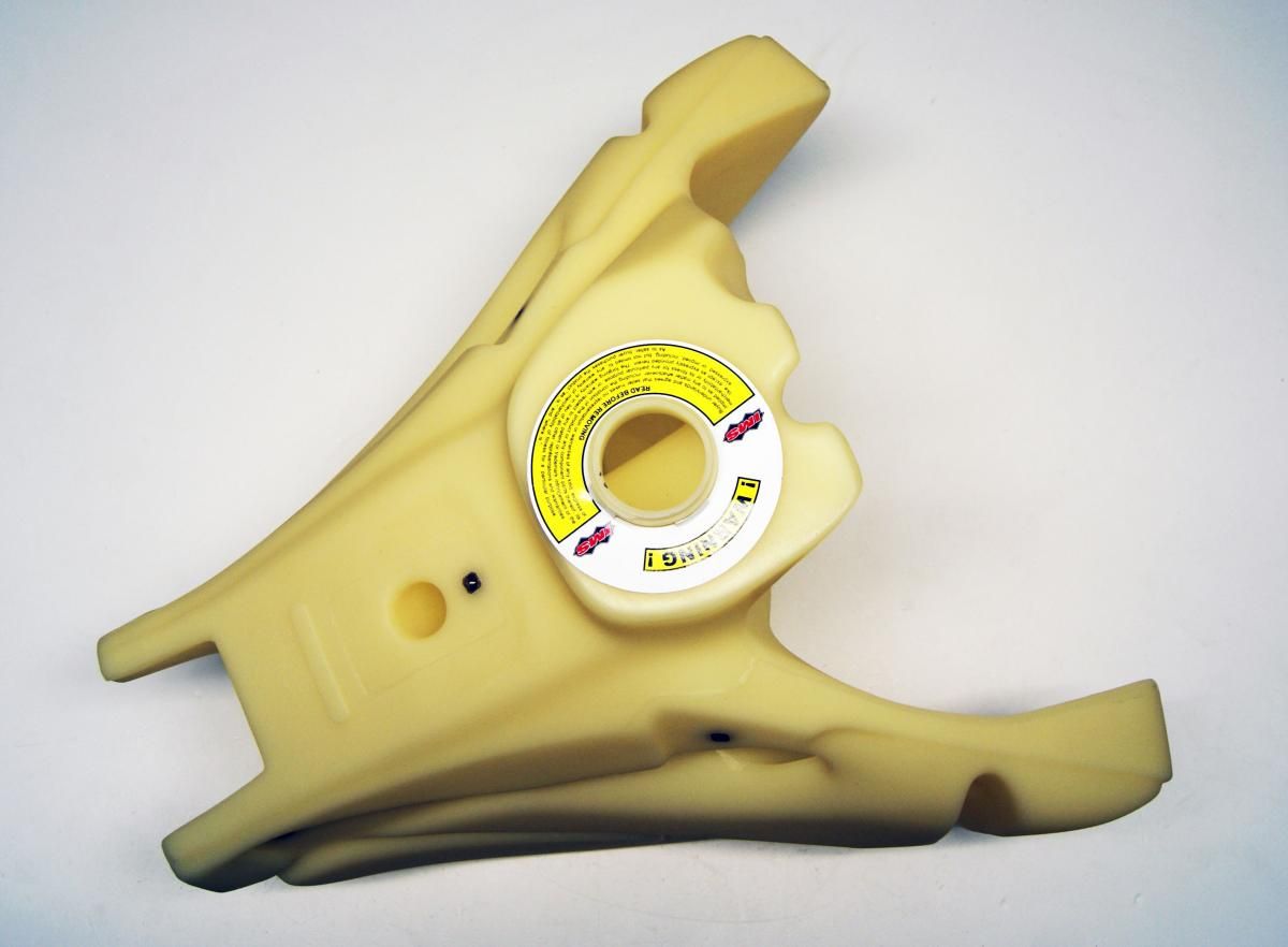 IMS Fuel Tank 4.5 gal Natural Screw Cap, Husqvarna TE 250i 300i 2018-2019, 112436-N2 - Image 3