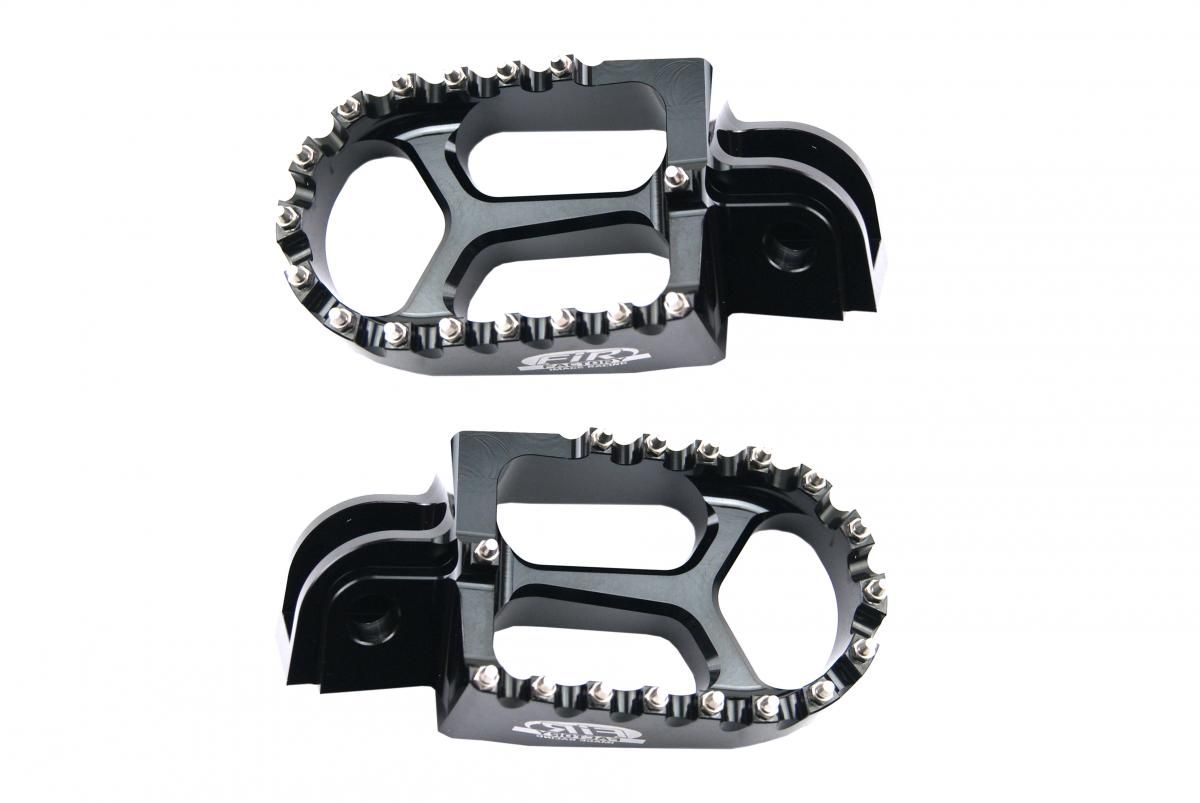 FOOT PEGS BLACK GASGAS/HUSQVARNA/KTM, FIR ASF-05, CNC ALLOY, 59003041250, 59003040250 - Image 2