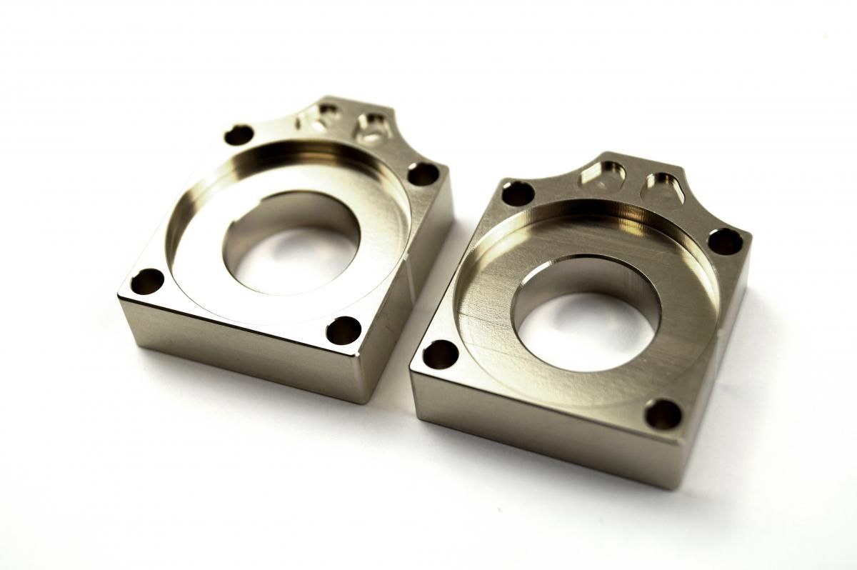 AXLE BLOCKS CRF150R TITANIUM - Image 2