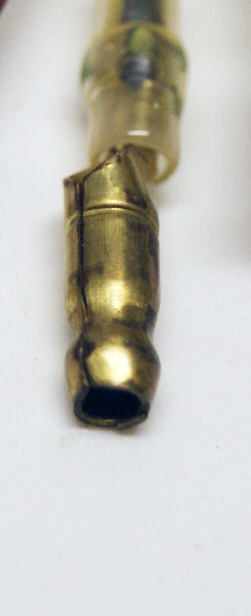 REGULATOR VOLTAGE 12V / 35A DZE REG 2300, DZE 02300-04