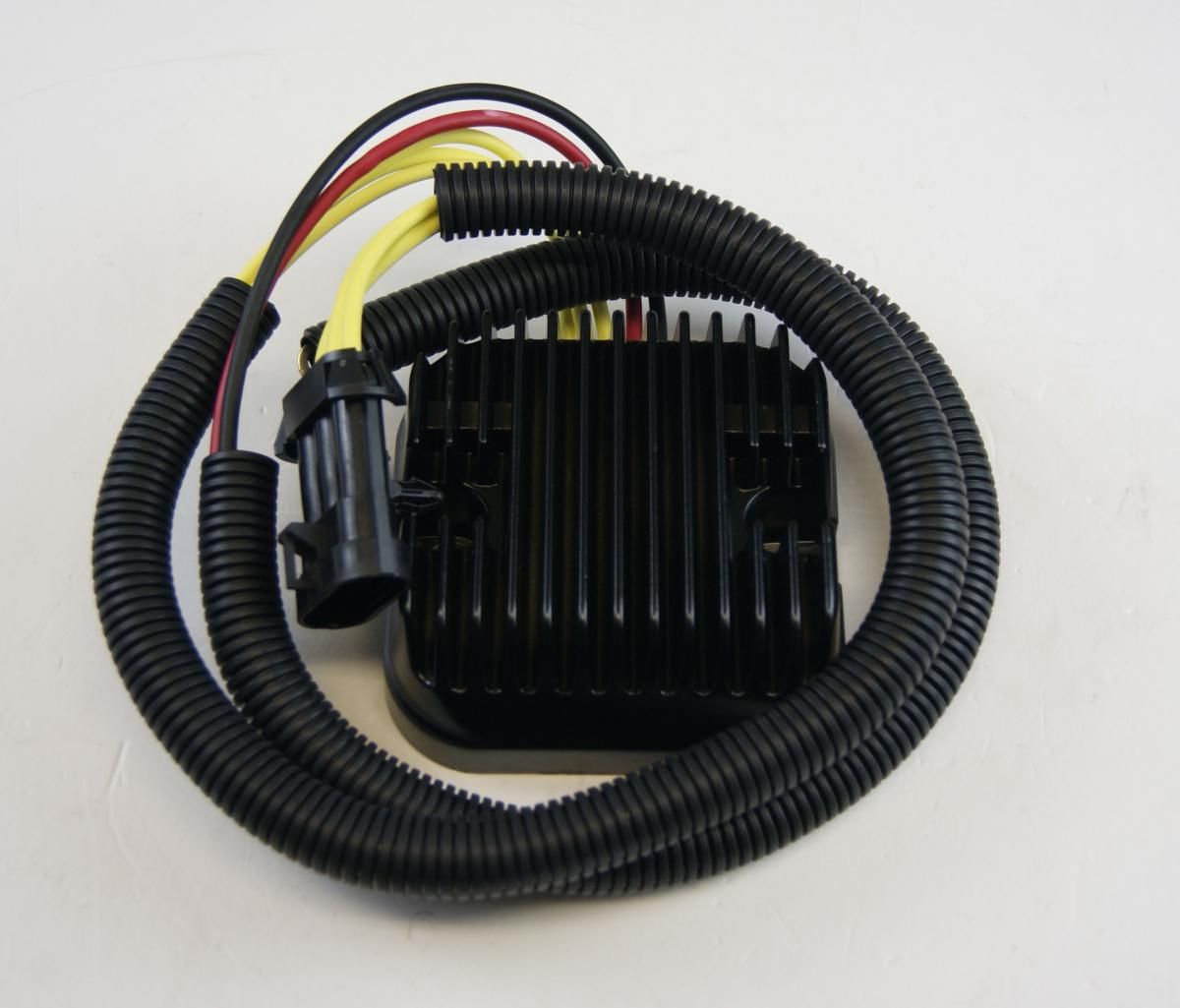 REGULATOR 12V POLARIS RZR, Arrowhead APO6026 4013904 - Image 3