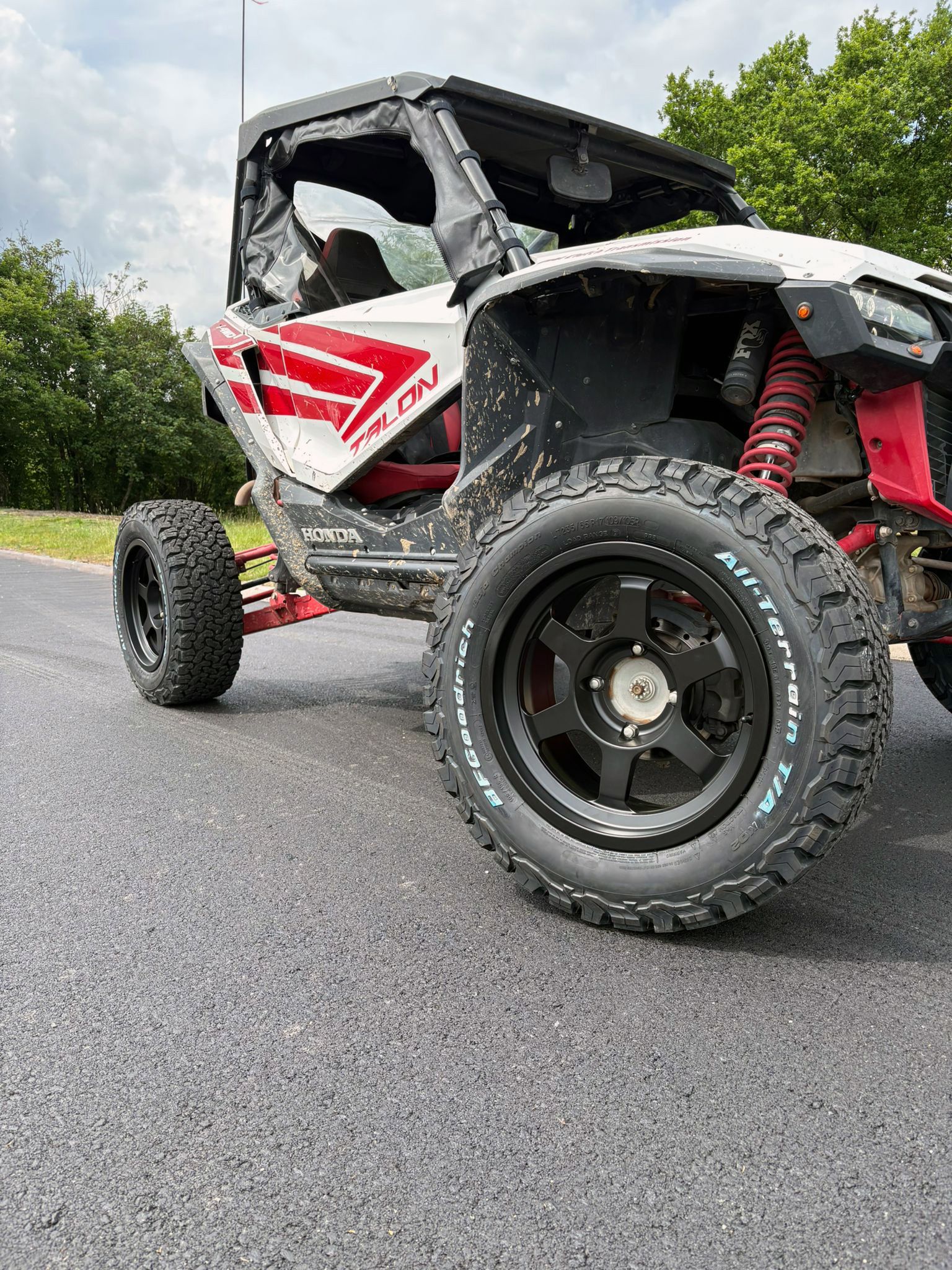 17x8 UHD FORGED 6 SPOKE WHEELS, 6/139.7 (6x139.7) CAN AM MAVERICK R UTV SXS MOTORSPORT DRIFT RALLY - Image 2