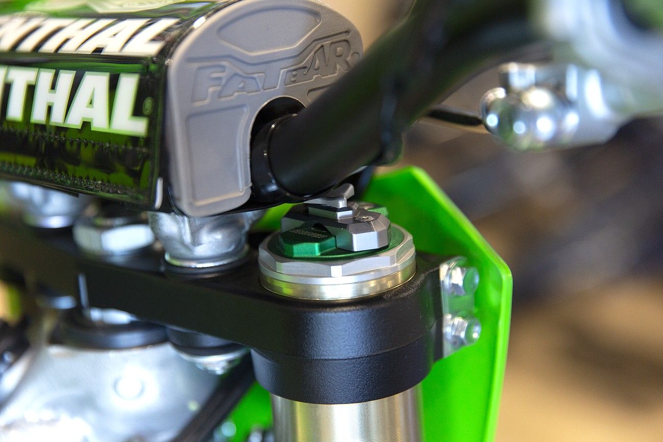 FORK COMPRESSION ADJUSTER SET, SHOWA FORKS WITH SHORT ADJUSTER, MOTION PRO 11-0122 - Image 3