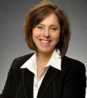 Carrie Schmitz Real Estate Agent in Maple grove, MN Carrie Schmitz Real Estate Agent in Maple grove, MN
