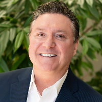 Robert Hall loan officer