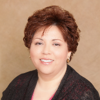 Denise Elvir Meyer loan officer