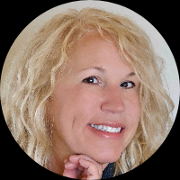 Martene Nadeau loan officer