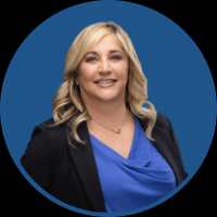 Kelly Valerius loan officer