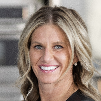 Lynsey Baker loan officer