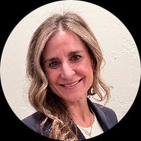 Kirsten Harris loan officer