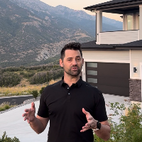 Alex Armstrong loan officer