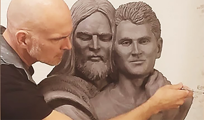 avemaria_kirkstatue1.jpg