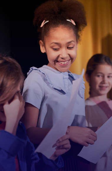 kid actors on stage