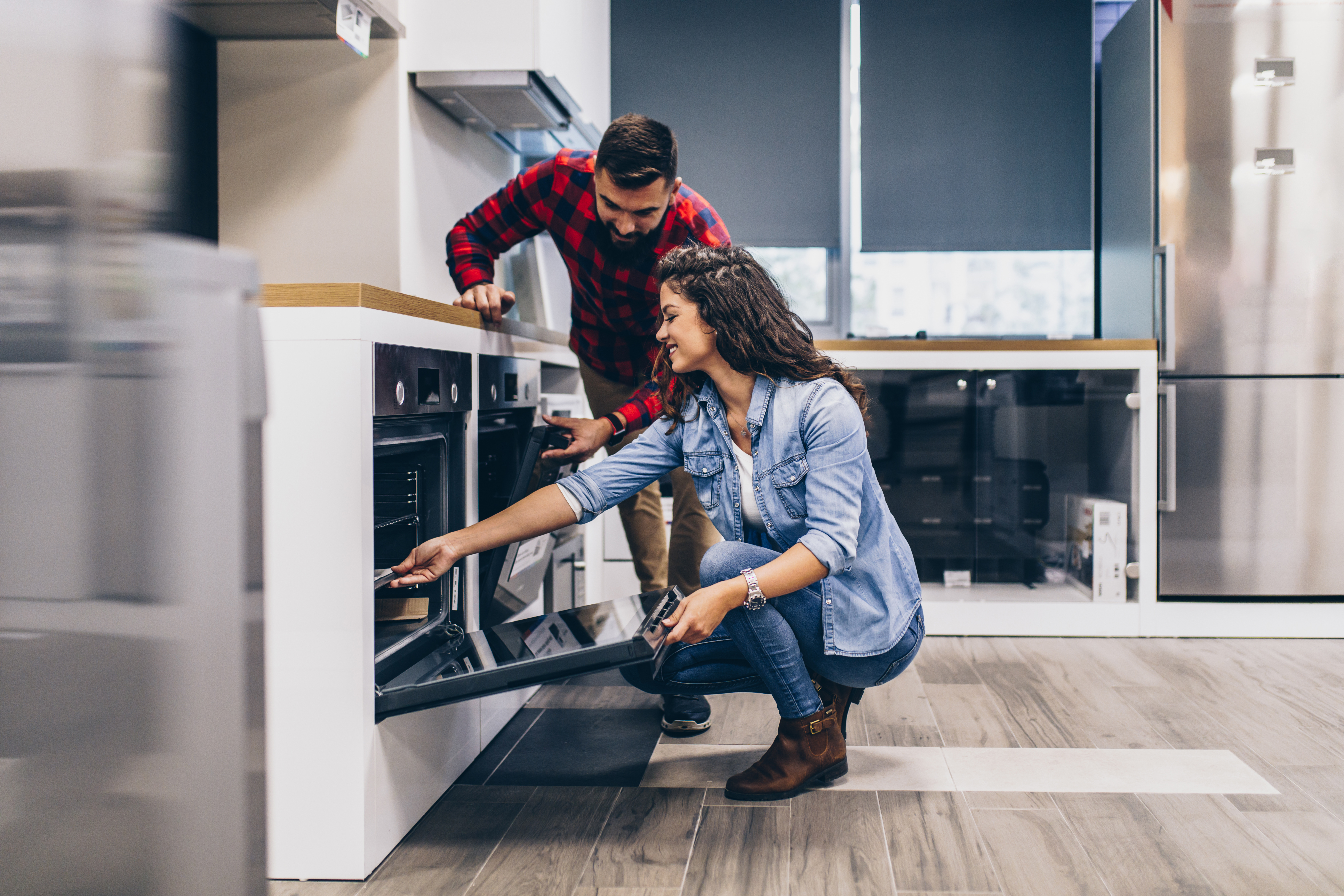 couple shopping for appliances