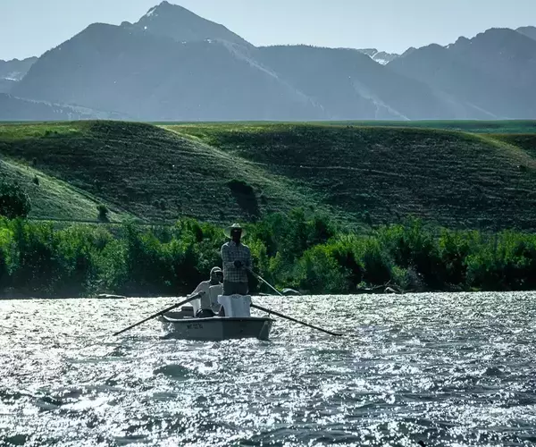 									Dirft boat fly fishing madison river
															
