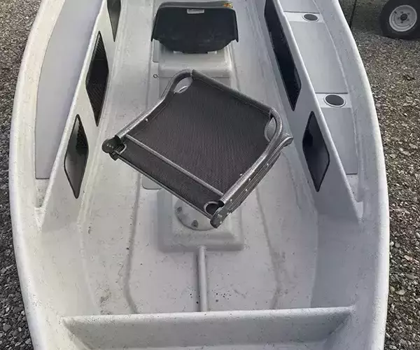 									Drift boat fly fishing skiff interior
															