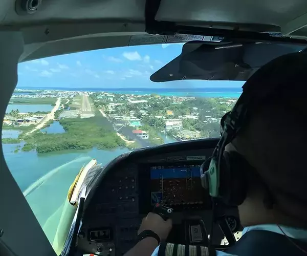 									Belize fly fishing landing at san pedro
															