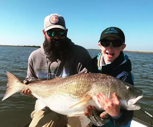 									Cocodrie louisiana redfish fly fishing matty and ron
															