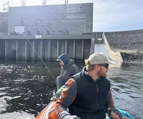 									Jasper roy wind rvier fly fishign guide
															