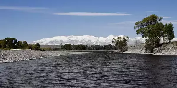 Lower yellowstone river view of crazy mountains