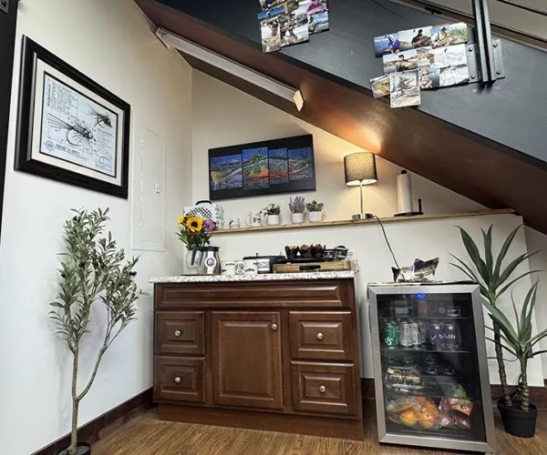 									Fins and feathers guide service bozeman montana location interior nook view
															
