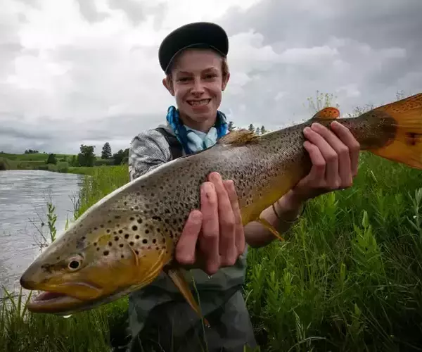 									Missouri river fishing matthew streamer eater
															