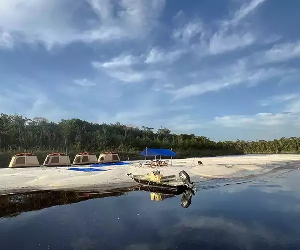 									Rio maire skiff on sandbar
															