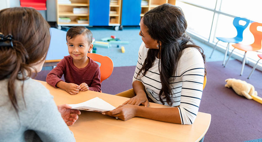Early childhood educator demonstrating preschool parent engagement best practices