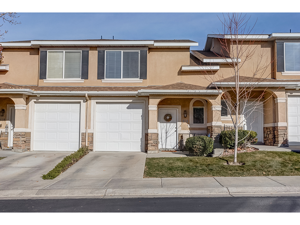 28888 You won't find anything else quite like this in this great sandy location near River Oaks golf course. Easy access to shopping, I-15, Rio Tinto stadium, Trax/Frontrunner, and the Jordan River Parkway. This community's master plan promotes walkability with multiple parks/playground areas, walking trails and a meandering stream throughout. The unit features an open floor plan and spacious master suite with vaulted ceiling. Kitchen with lots of cabinets and good counter space/center island. Washer and Dryer included don't miss out on this awesome opportunity!