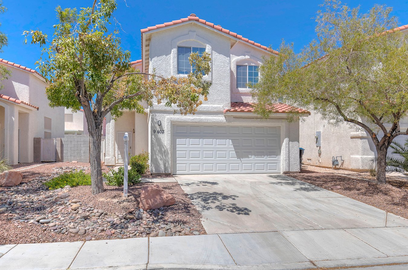 9403 Graceful Gold St