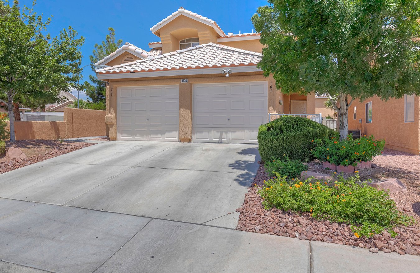 30883 Check out this one of a kind property conveniently located near shopping, restaurants, and large public parks. With its upgraded kitchen storage, granite counter tops, stainless appliances and a fully renovated backyard this home excels in all of the basics, making it a dream destination for just about ANY buyer. From first-time home buyers to your seasoned investor this property is sure to turn anyone's head. SCHEDULE AN APPOINTMENT NOW!!