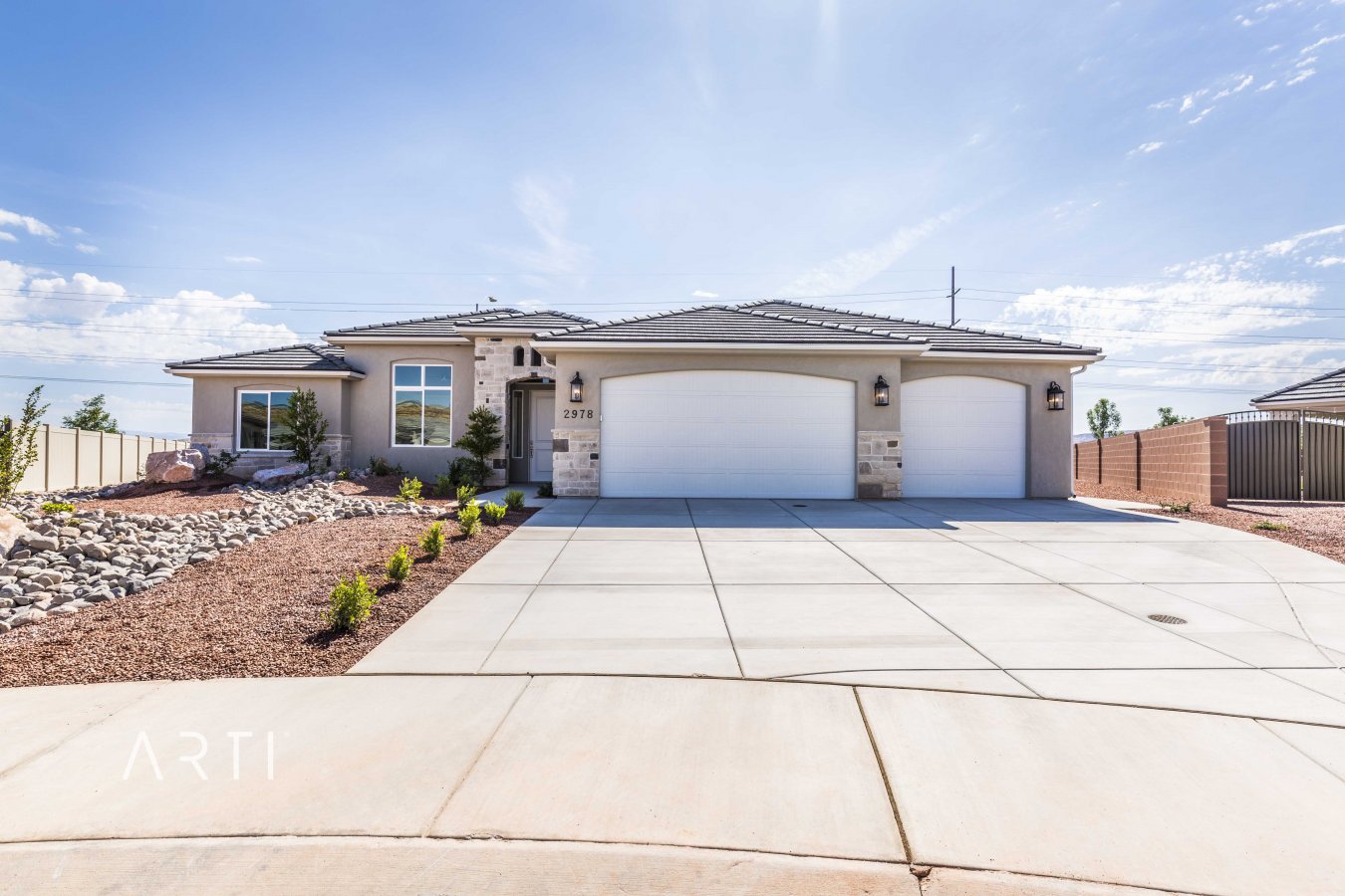 32248 Beautiful new construction by High Desert Homes. Single story living in a great neighborhood. Granite and tile throughout. Bedroom 4 can be Den. Full Landscape. Don't miss this one. Owner/Agent.