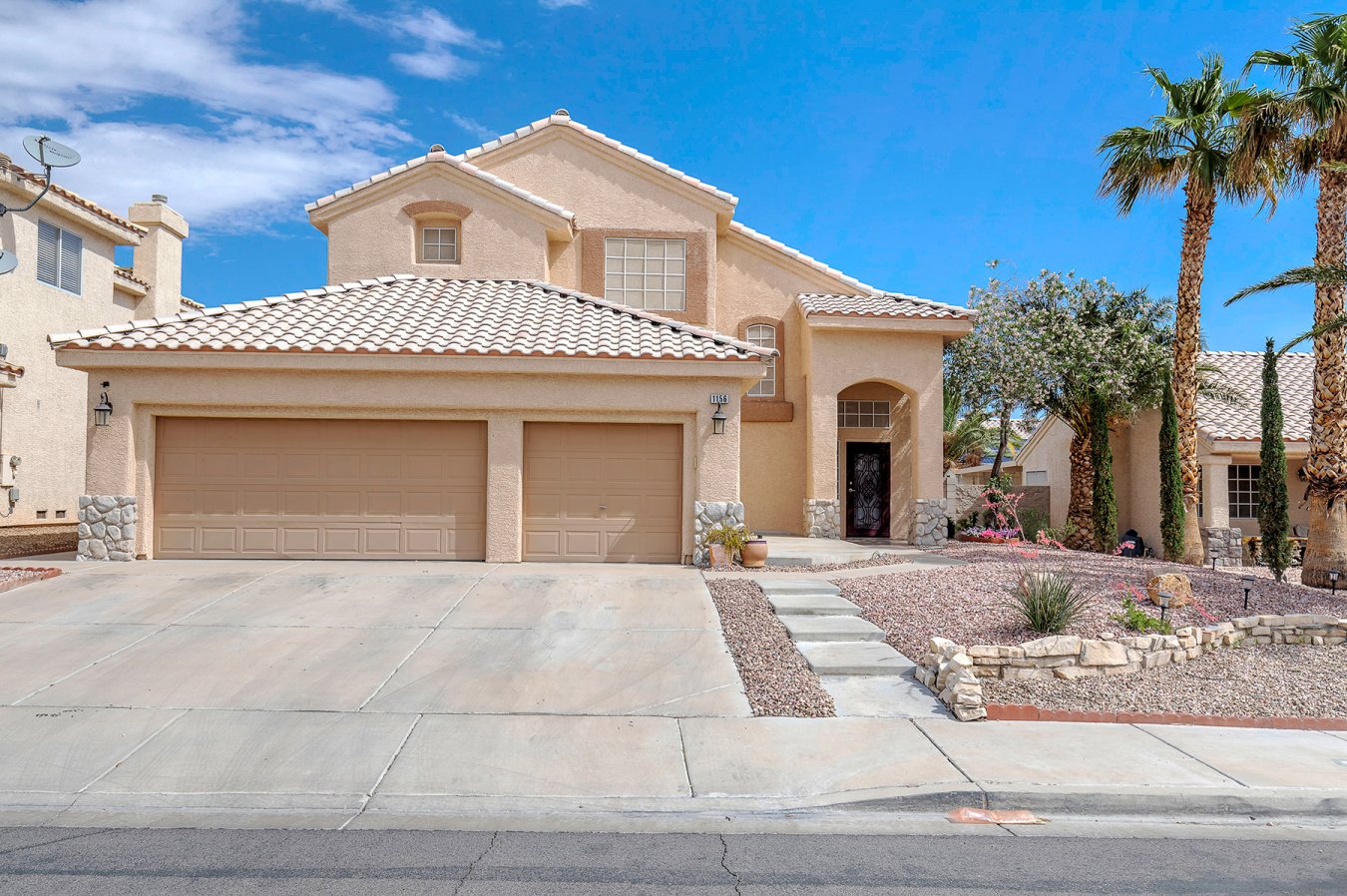 1156 Teal Point