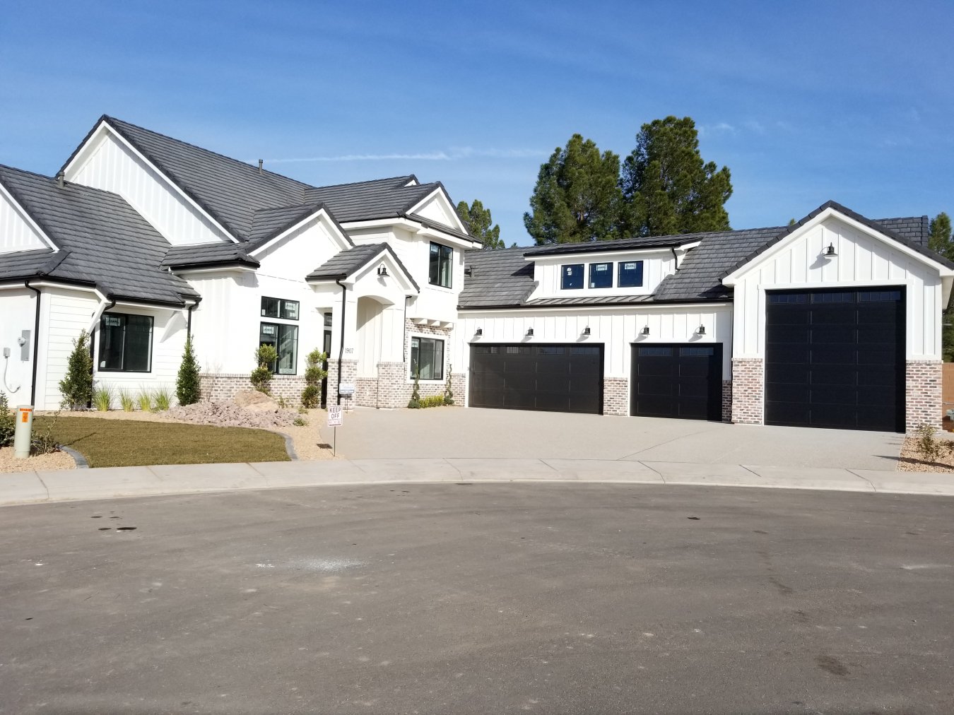 35354 Stunning new home by High Desert Homes. Craftsman Beauty with lots of detail! RV garage. Fabulous play room with kitchenette. Huge pantry and Mud Room. Double Fridge/Freezer included. 3 car garage plus a boat garage. Storage everywhere. Room for a pool! This is a home you won't want to miss! Block wall on three sides. Front landscape.
Home is completed. Owner/Agent